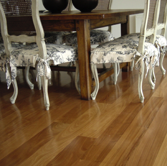 Comintecc-Comedor-TipaCastana2.jpg Comintecc-Comedor-TipaCastana2.jpg